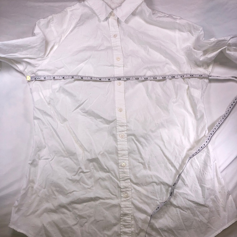 Banana Republic Riley Shirt Womens 14 White Eyelet Embroidered Button Down L/S - Picture 5 of 10